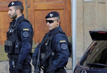 Police in Italy arrest 3 Pallestinians
