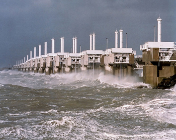 The Lift Gates in high seas